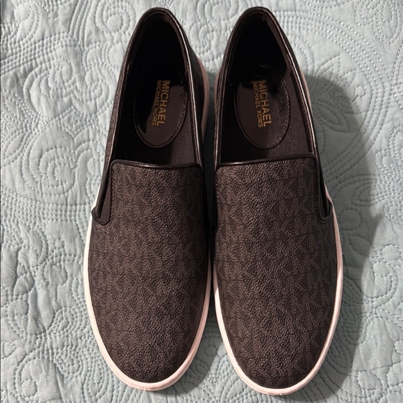 Michael Kors Black Slip-On Loafers with Cushioned Footbed - Picture 1 of 4